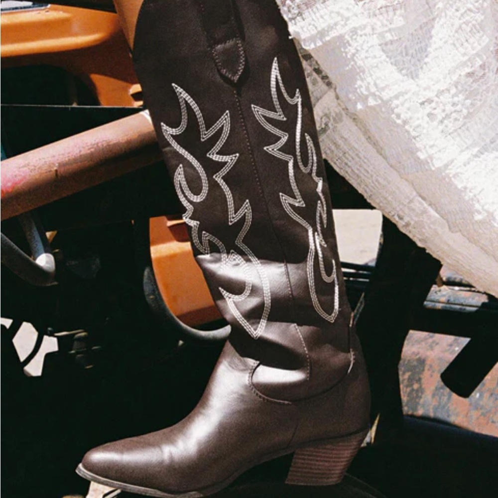 Princess Polly Dark Brown Embroidered Heeled Boots